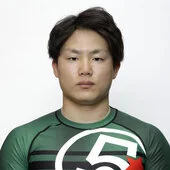 19位 1,542票 取鳥 雄吾